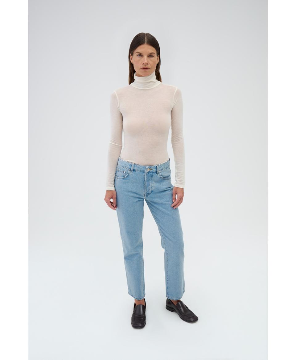 Straight Jean