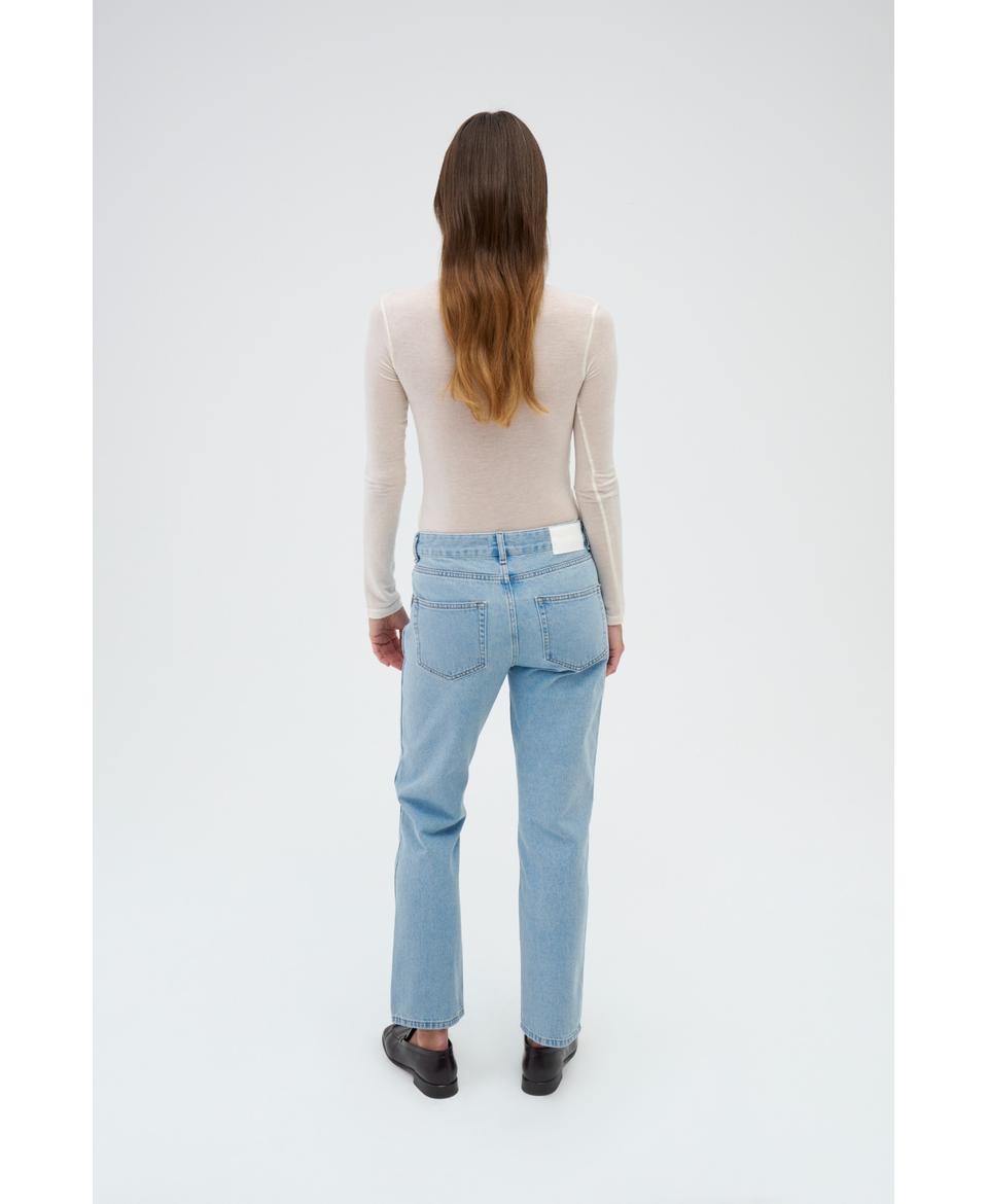 Straight Jean