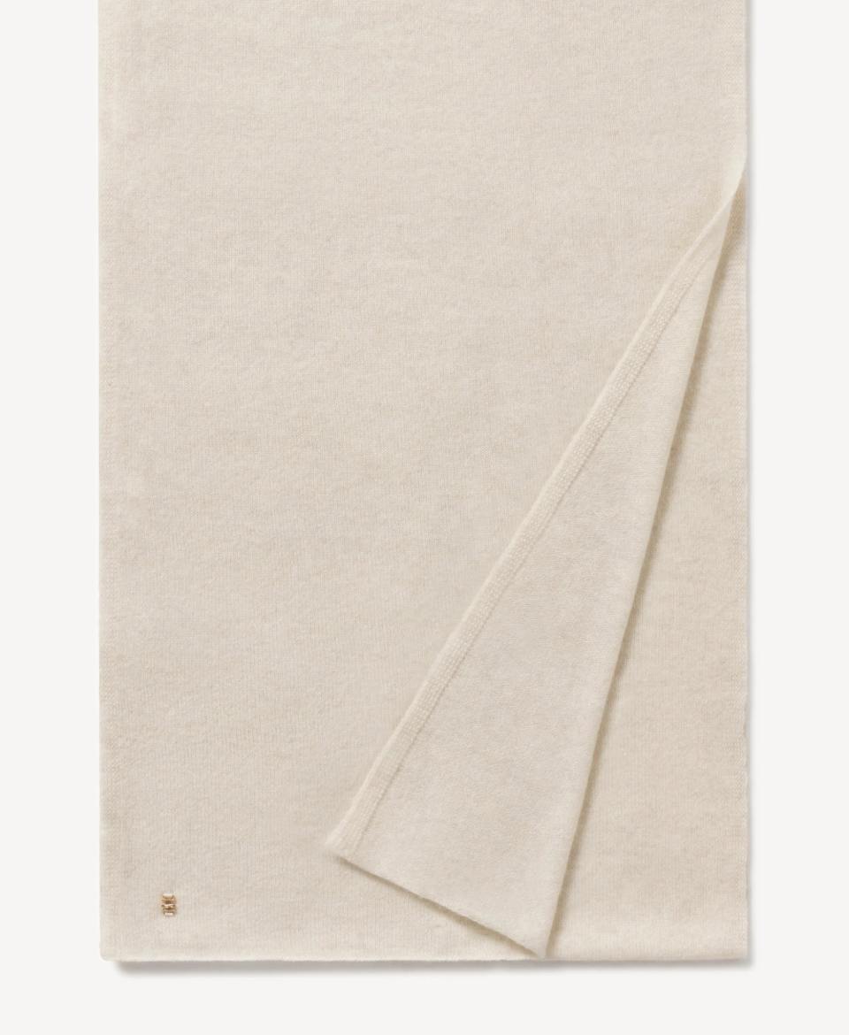 Luca Scarf